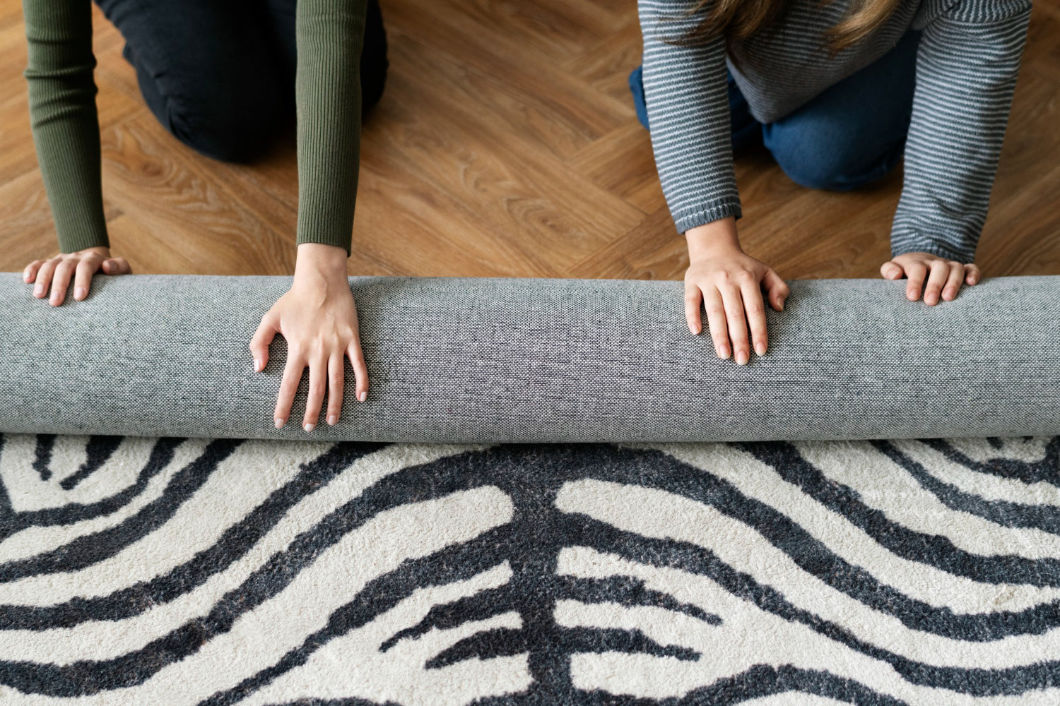 How to Choose the Right Rug Size